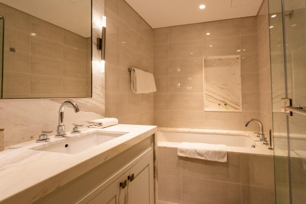 Apartment Burj Khalifa Fountain Full View Opera Grand 4br